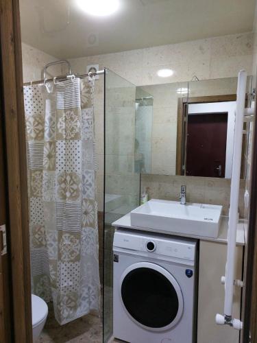 TA Ortachala flat