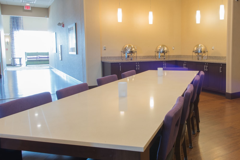 Holiday Inn Bismarck by IHG - photo 59