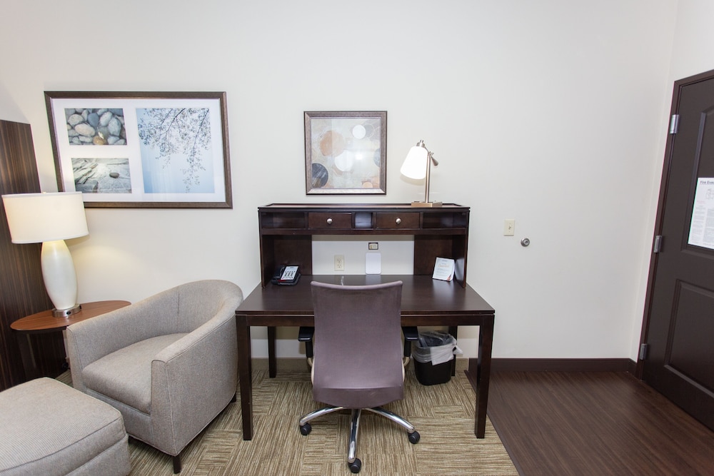 Staybridge Suites Bowling Green by IHG - photo 25