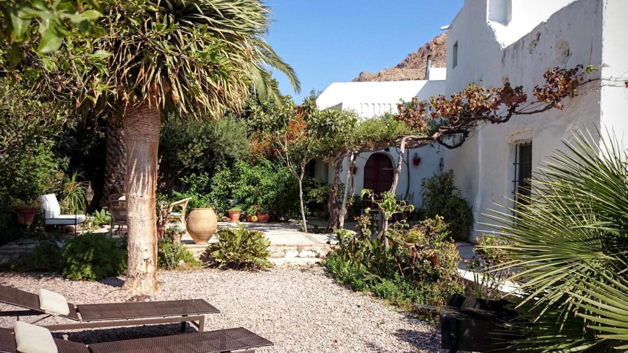 Cortijo El Grillo — 4-Star Luxury Hotel in Nijar, Spain