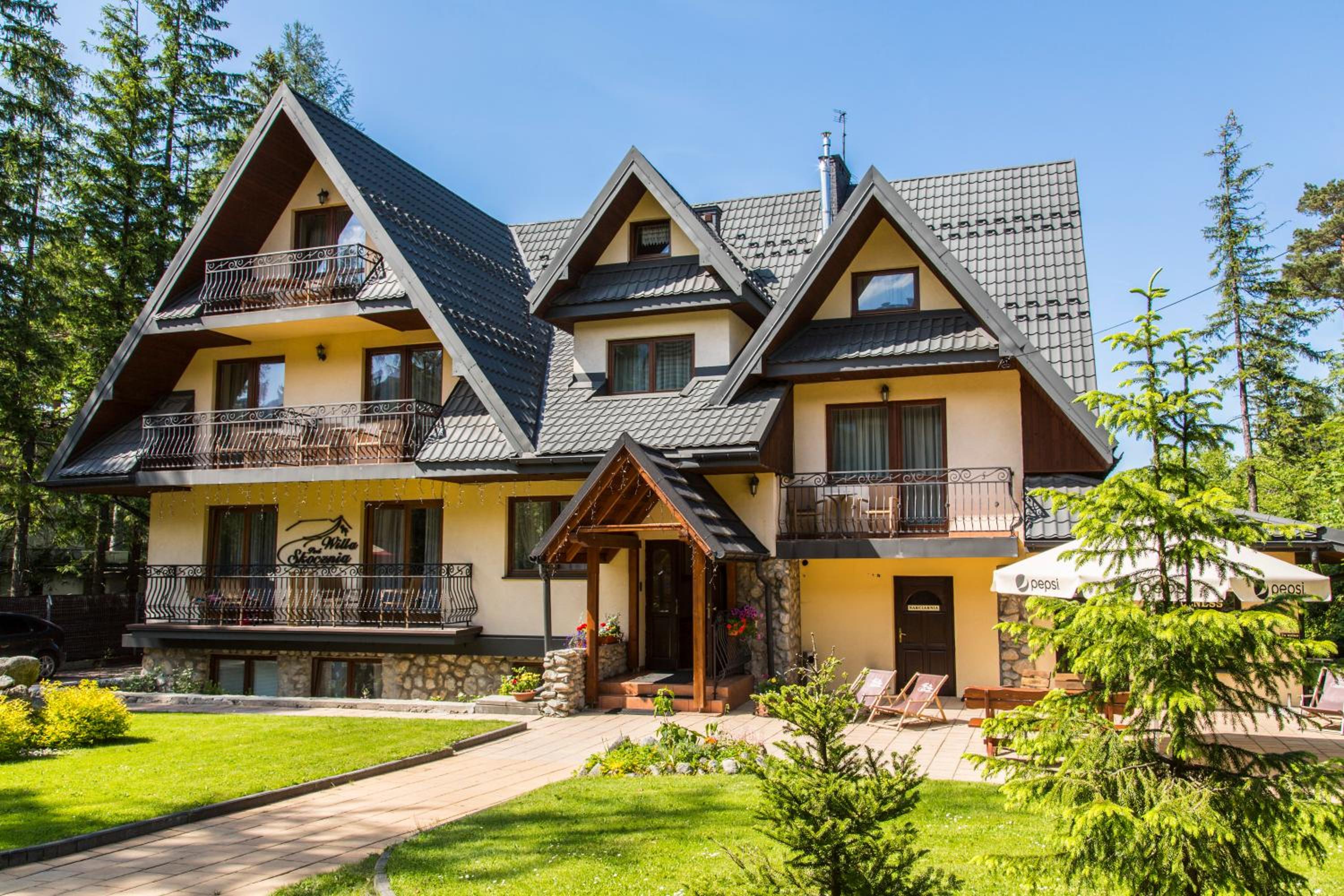 Hotel Willa Pod Skocznia — hotel in Zakopane