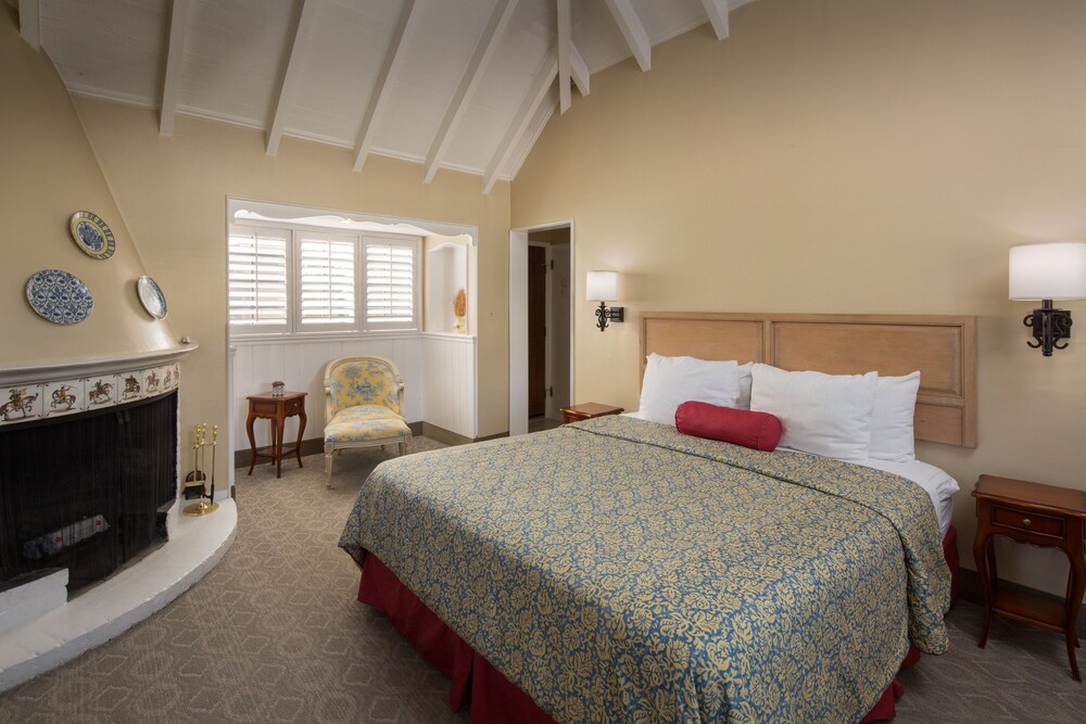Normandy Inn - photo 11