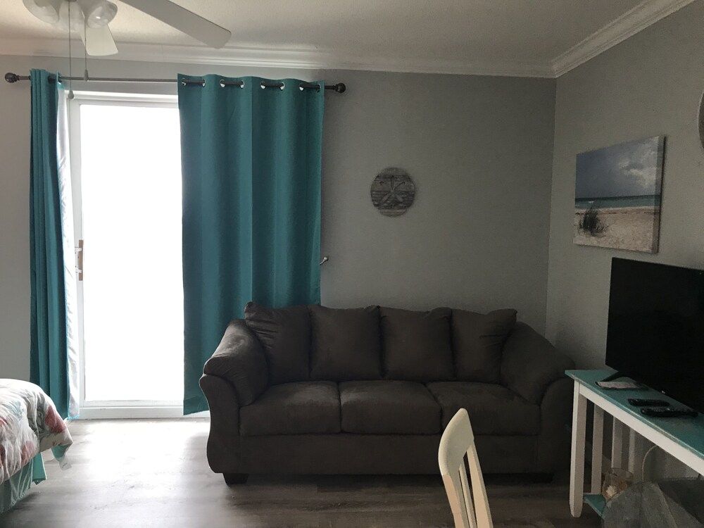 Boardwalk Resort 1000 1558707 Studio Condo - photo 26