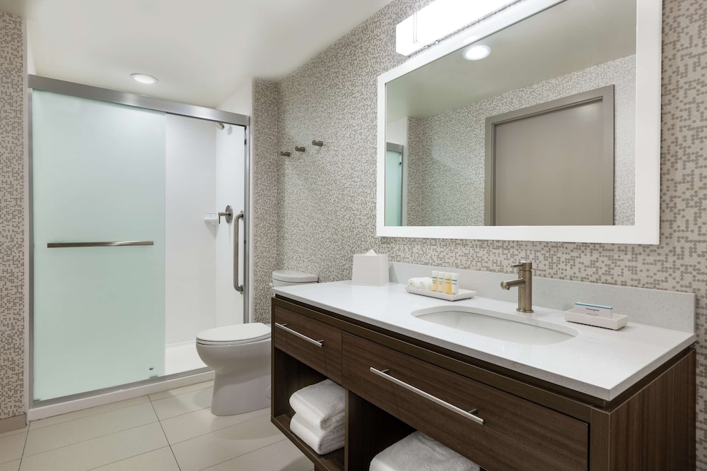 Home2 Suites by Hilton New Brunswick NJ - photo 45