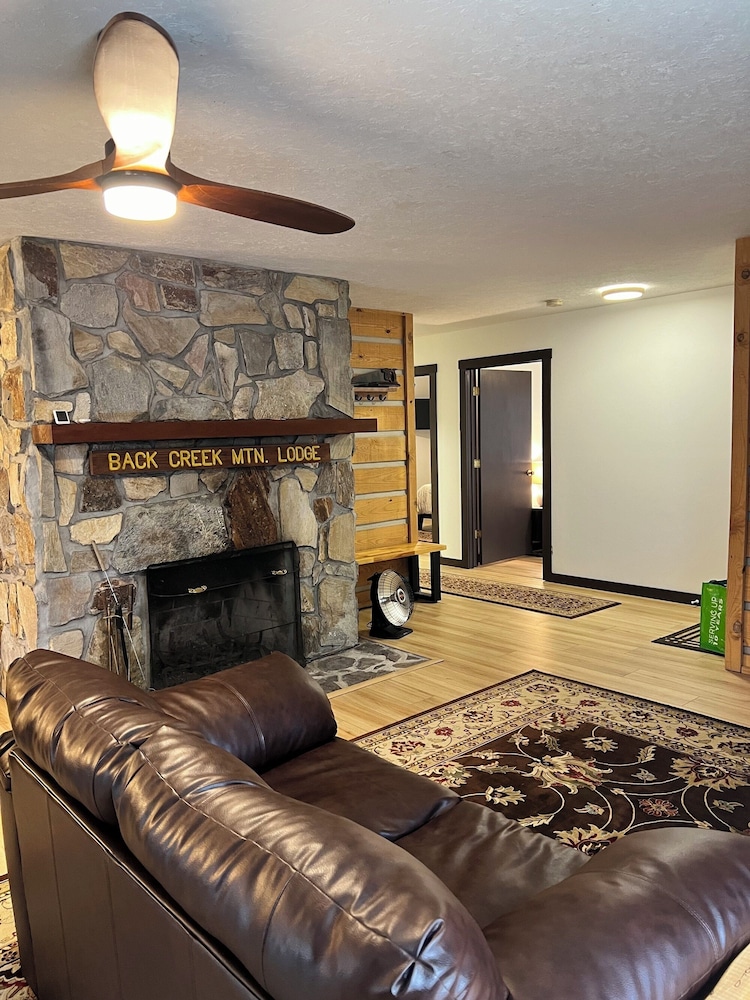 Monterey Inn in Monterey, United States