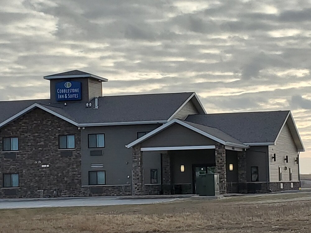 Cobblestone Inn & Suites Manchester - featured photo