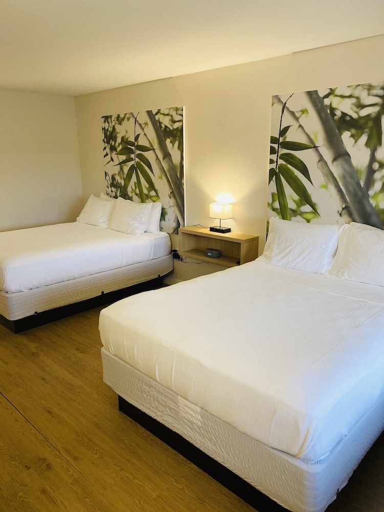 A & S Vacation Rooms - photo 13