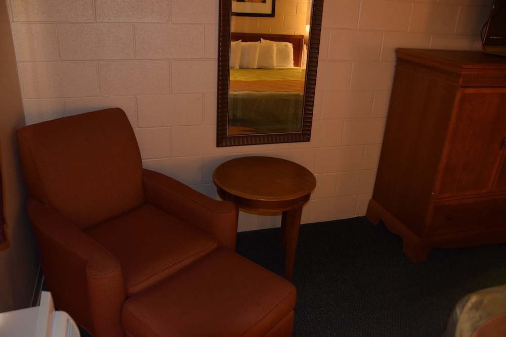 1st Choice Inn Rawlins - photo 8
