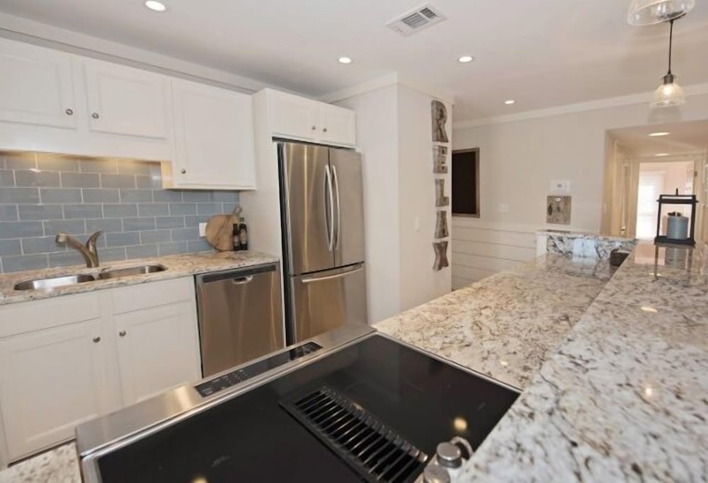 942 Cutter Court at The Sea Pines Resort - photo 5