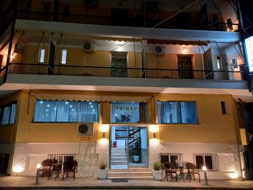 Hotel Tainaro in Aidipsos, Greece