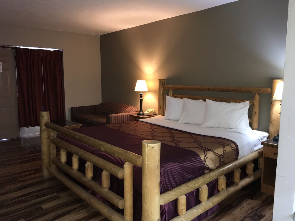 Bear Mount Inn & Suites - photo 28