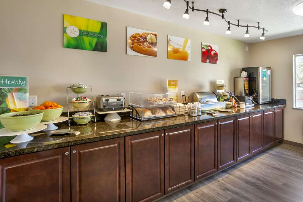 Quality Inn Logan near University - photo 31