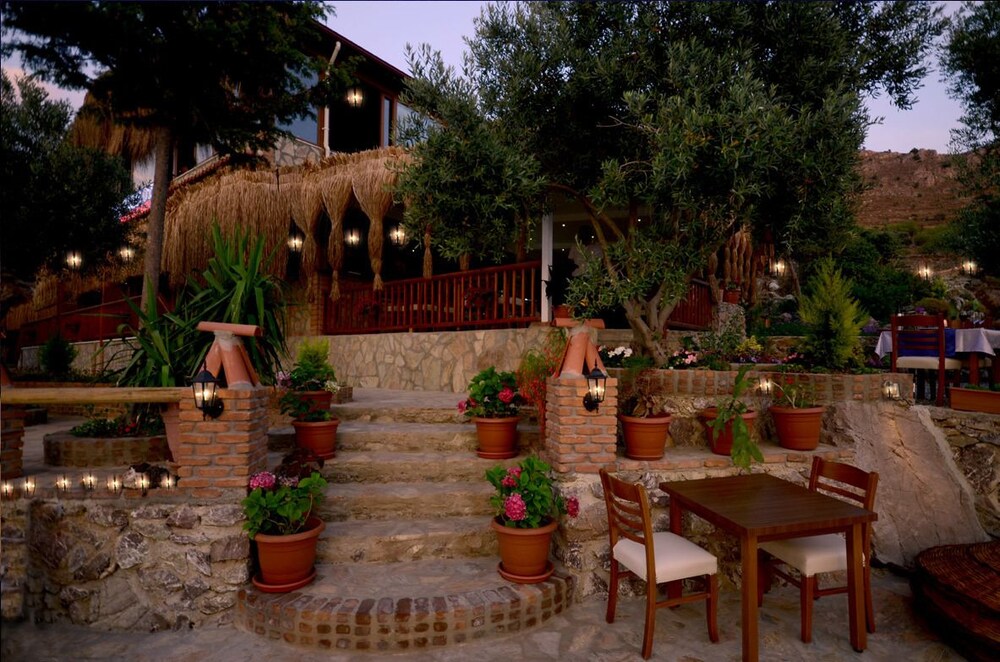 Sehzade Hotel & Restaurant — Bozburun — photo 2