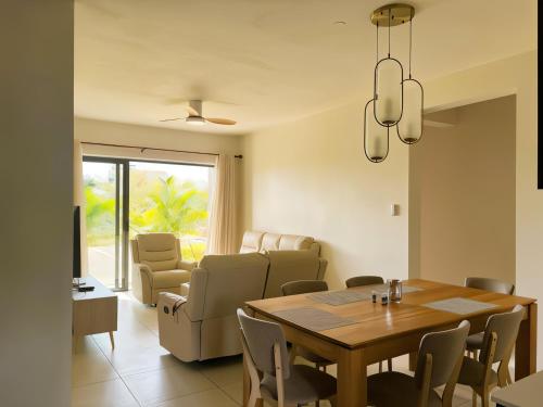 Waterway Residence Apartment C2 groundfloor — 4-Star Luxury Hotel in Cascavelle, Mauritius