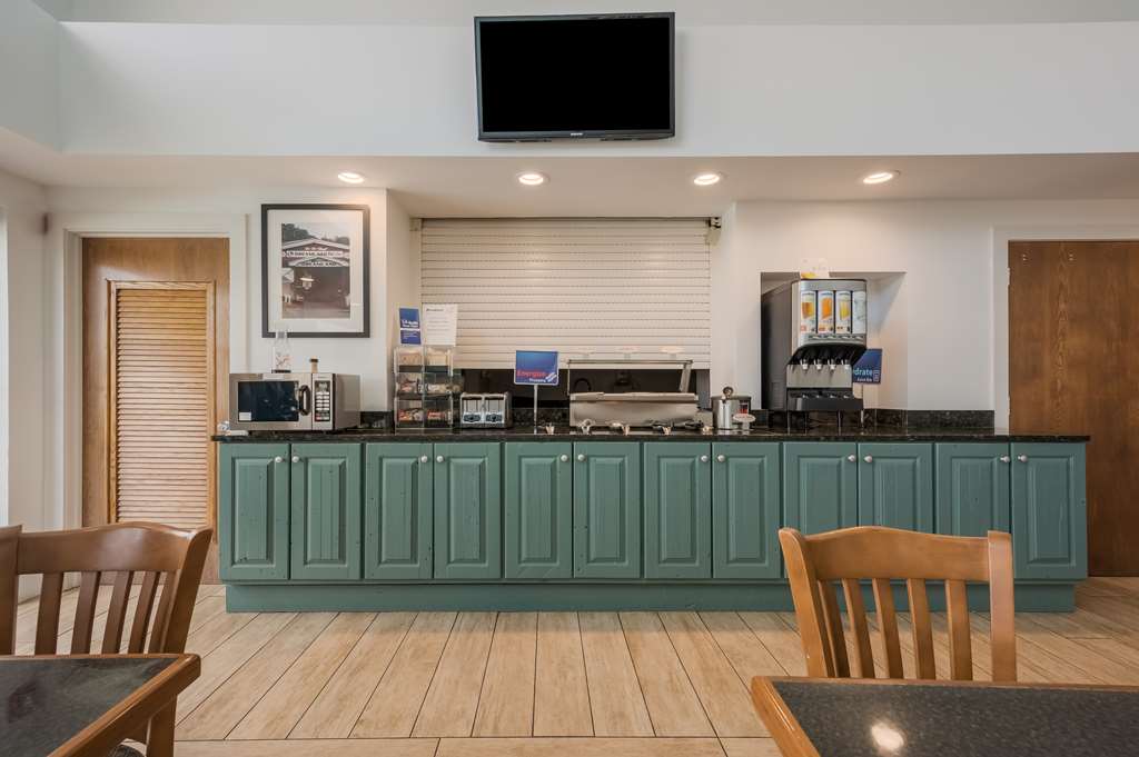 Best Western University Inn - photo 23