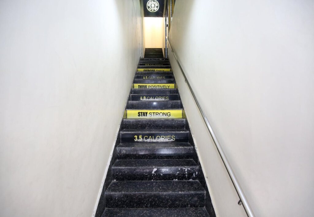 OYO 12934 Hotel Shivjot
