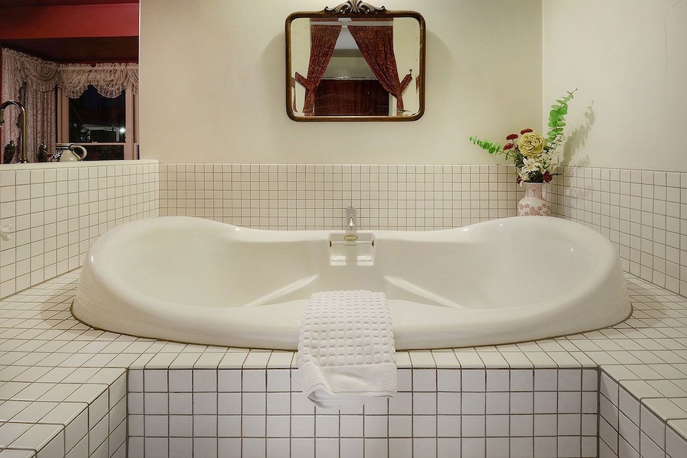 The Blenman House Inn - photo 28