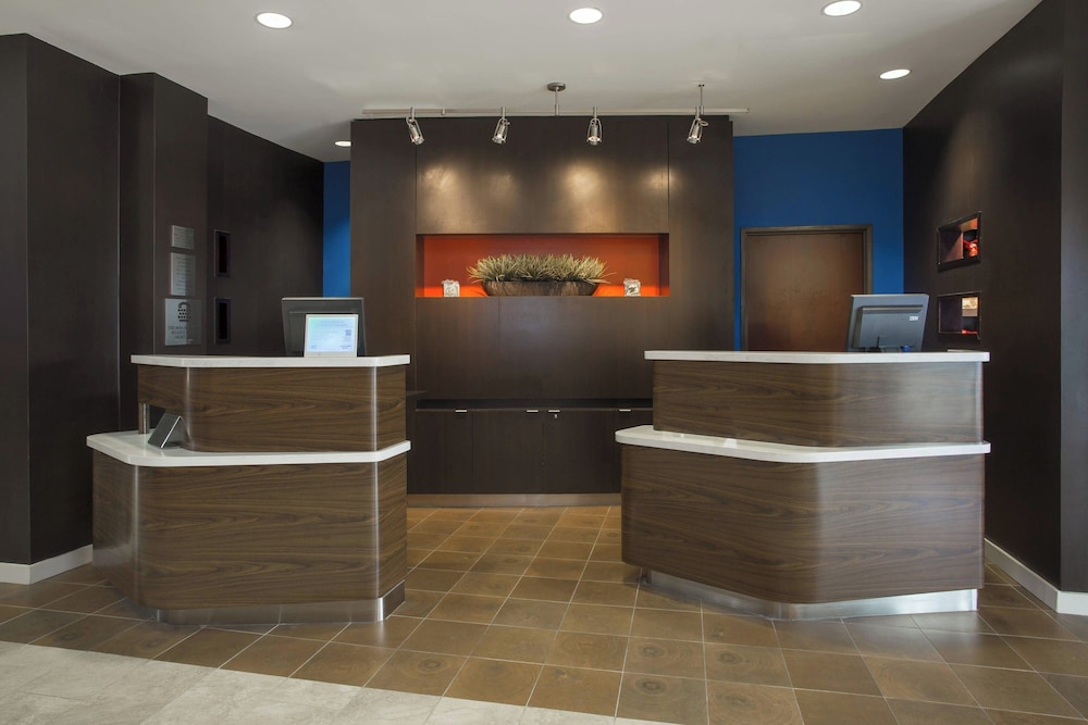 Courtyard by Marriott Austin Airport - photo 5