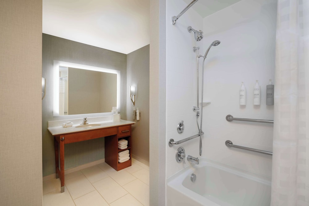 Homewood Suites by Hilton Gateway Hills Nashua - photo 25