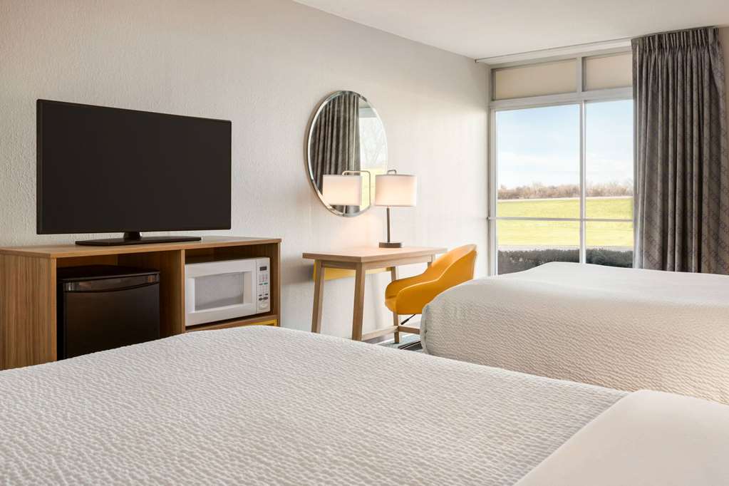Days Inn by Wyndham Grand Island I 80 - photo 17