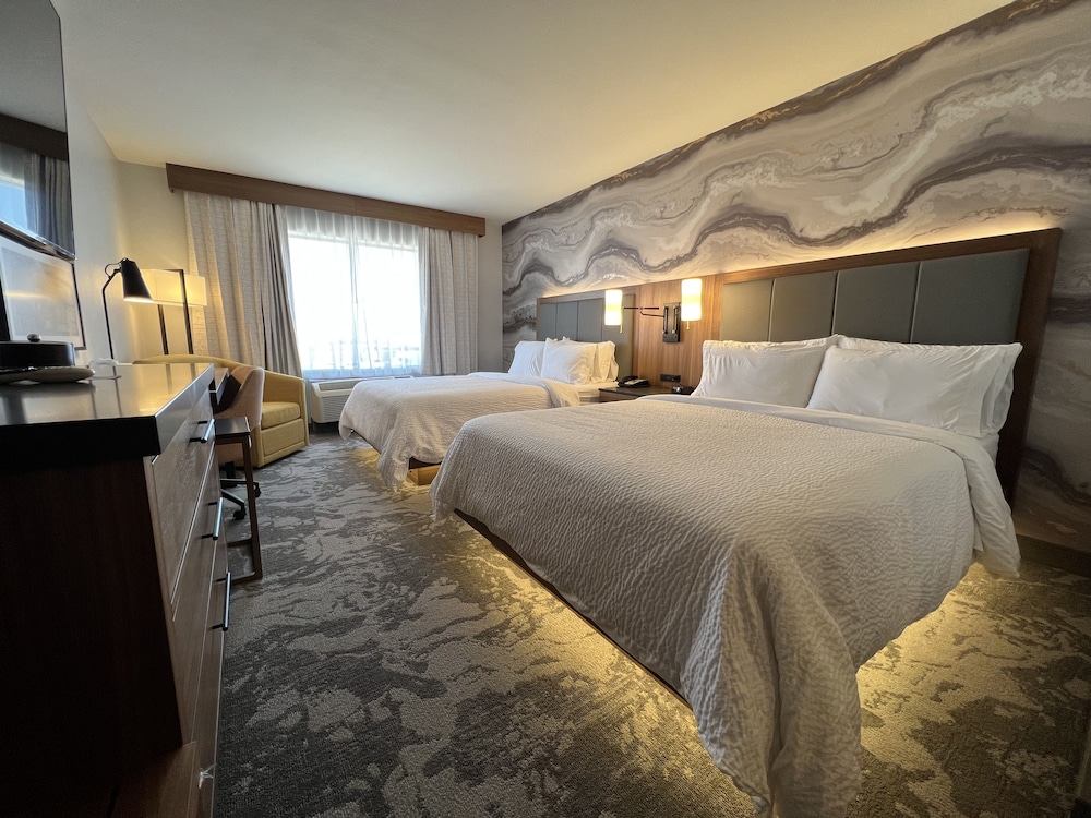 DoubleTree by Hilton Fort Worth Fossil Creek - photo 11