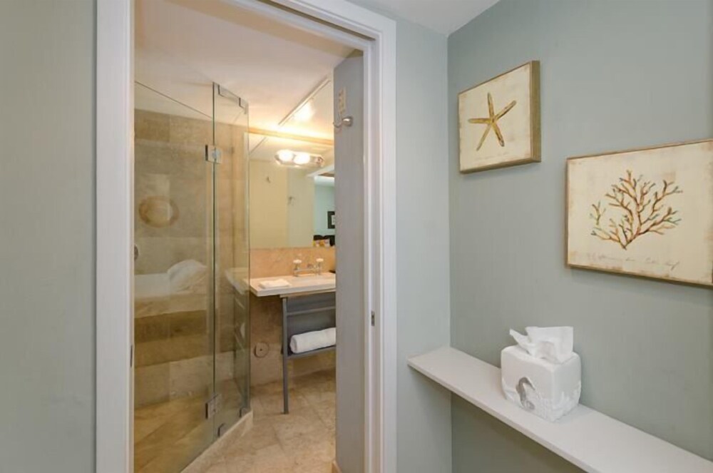 The Mercury All Suites Hotel - photo 44
