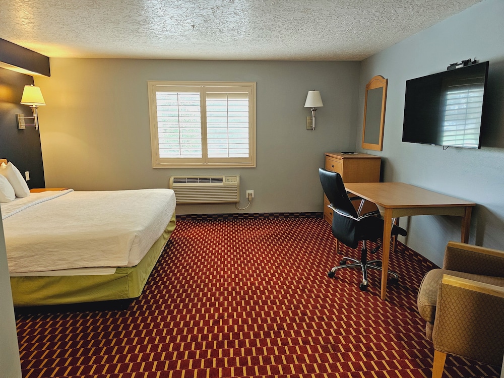Executive Inn and Suites Extended Stay in Vernal - photo 28