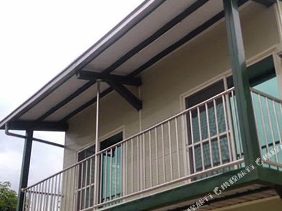 13 Street - last minute hotel in Unknown City