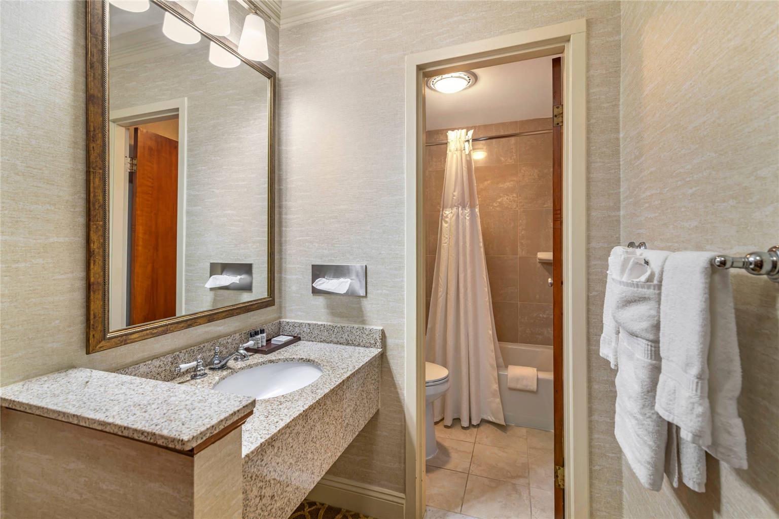 The Inn at Gran View Ogdensburg an Ascend Collection Hotel - photo 23