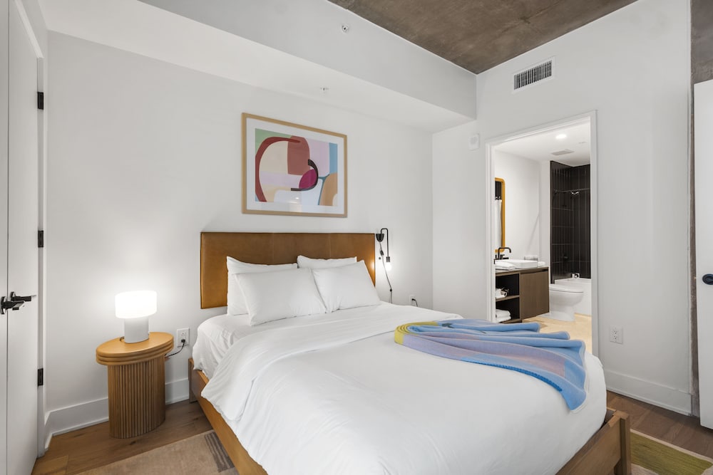 Austin Condo Hotel - photo 80
