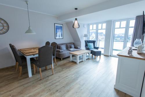 Sunnevelt Apartment 18 — 4-Star Luxury Hotel in Ostseebad Kuehlungsborn, Germany