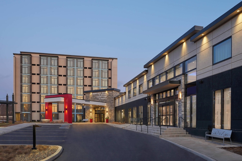 TownePlace Suites by Marriott Oshawa — hotel in Oshawa