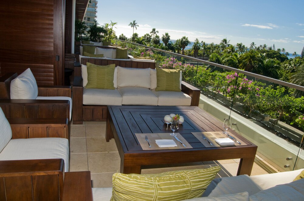Jet Luxury at The Trump Waikiki - photo 86