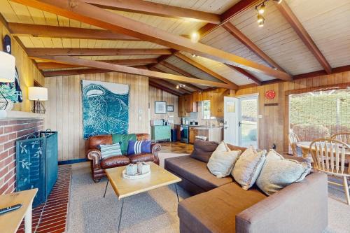 Mintercreek Cabin — Gig Harbor — photo 5