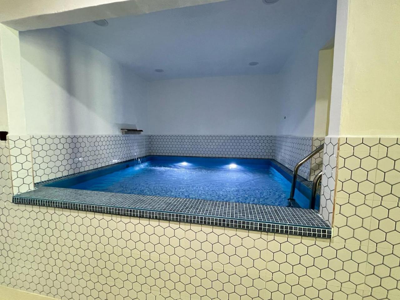 Homestay Pool Sg Soi — 4-Star Luxury Hotel in Kuantan, Malaysia