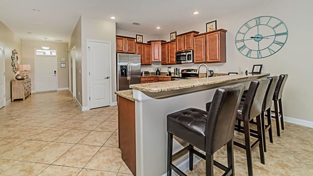 1410 Wexford Way - photo 3