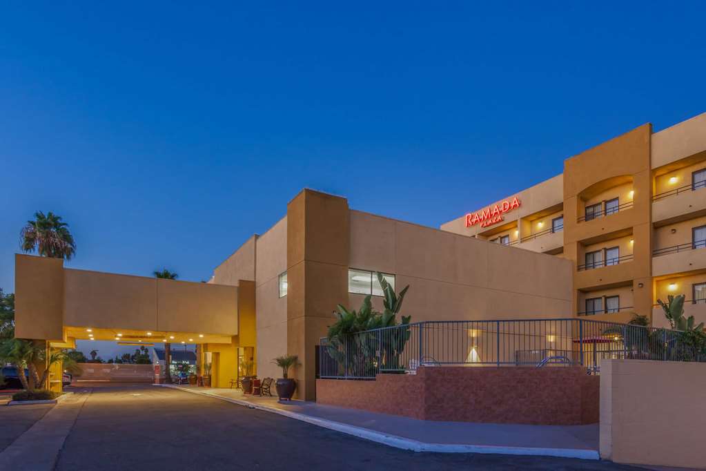 Ramada Plaza by Wyndham Garden Grove Anaheim South in Garden Grove, United States