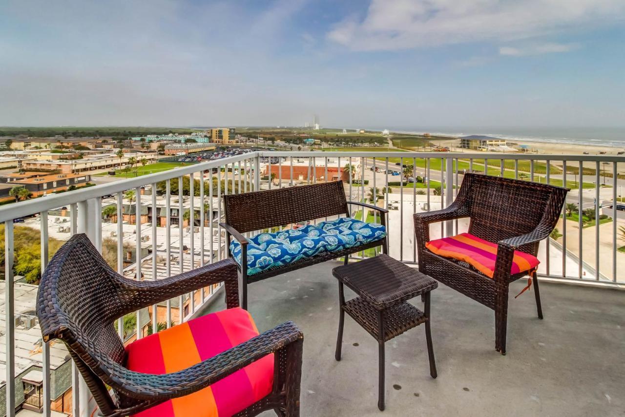 Emerald by the Sea #806 — 4-Star Luxury Hotel in Galveston, United States