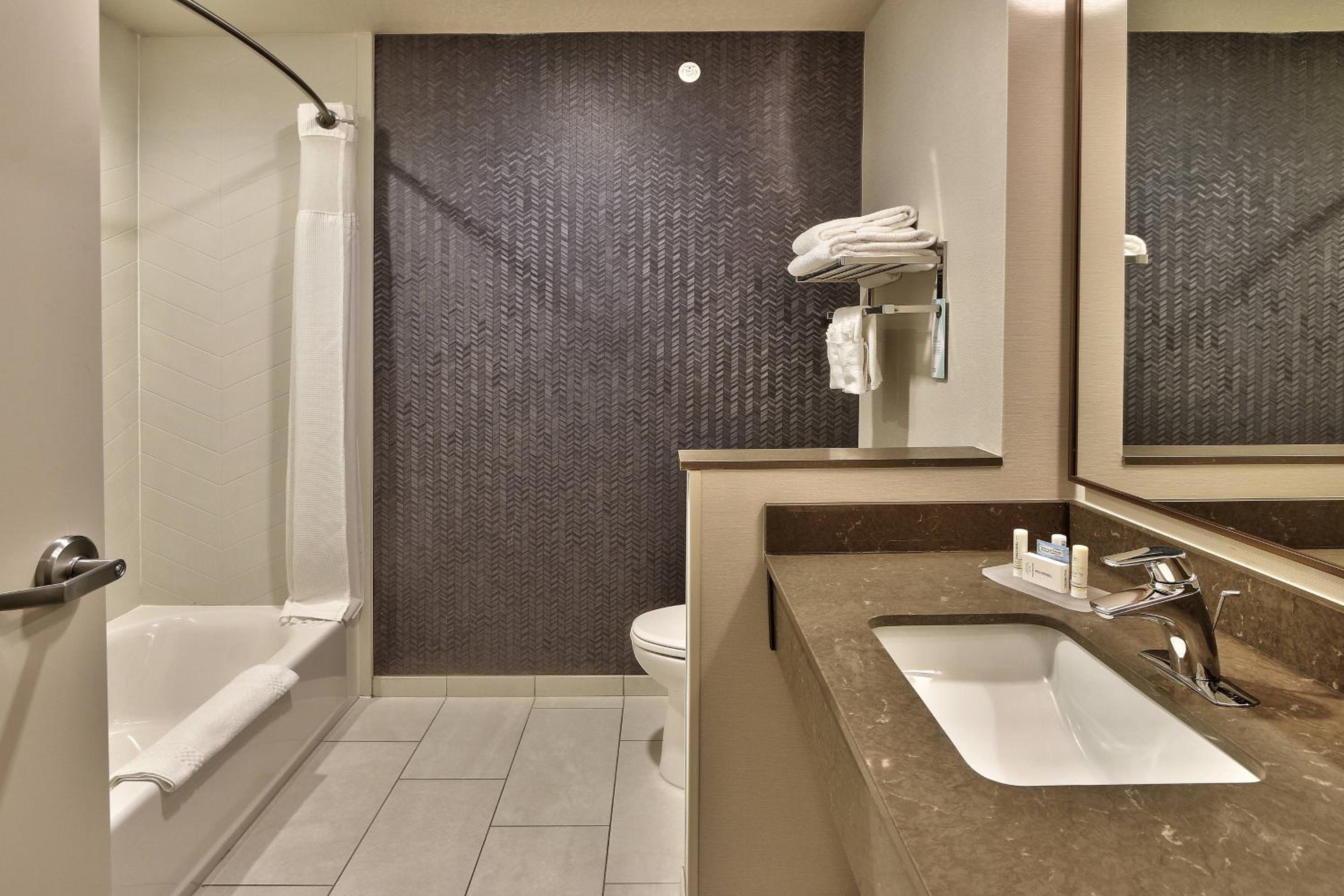 Fairfield Inn & Suites by Marriott Albuquerque North - photo 45