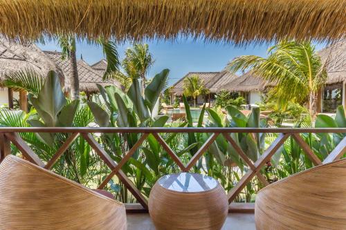 Emocean Beach Boutique Dive Resort — Amlapura — photo 3