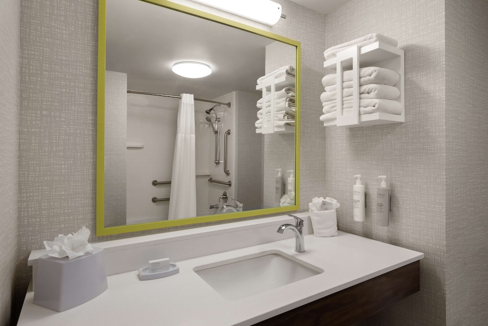 Hampton Inn by Hilton Carefree - photo 48