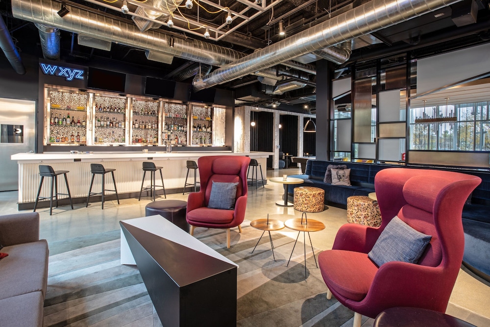 Aloft Omaha Aksarben Village - photo 23
