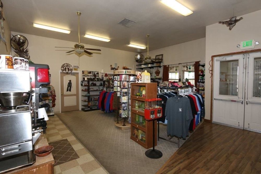 Cold Springs Station Resort - photo 20