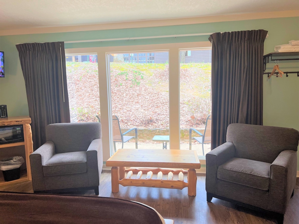 Mountain Top Inn and Resort - photo 40