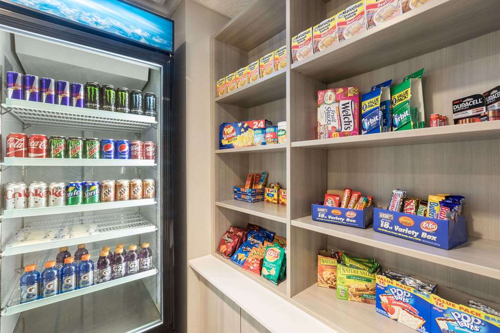 Microtel Inn & Suites By Wyndham Perry - photo 15