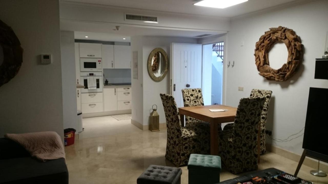 White Pearl Beach L2 — 4-Star Luxury Hotel in Marbella, Spain