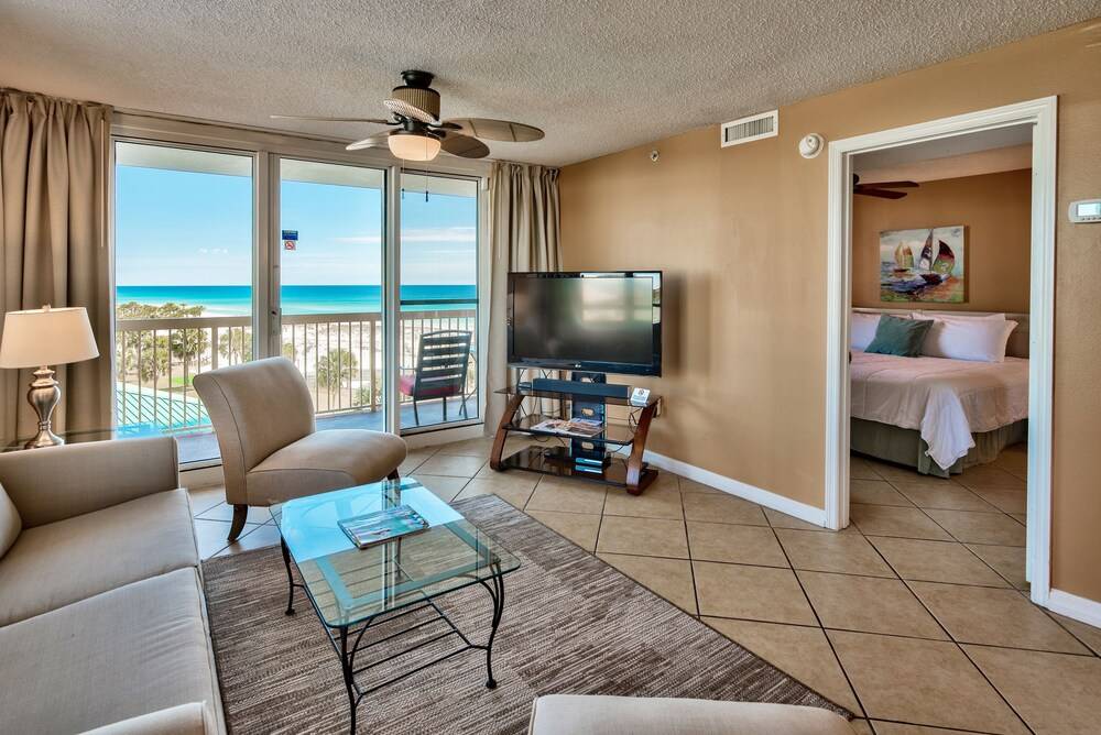 Pelican Beach Resort by Colasan - photo 28