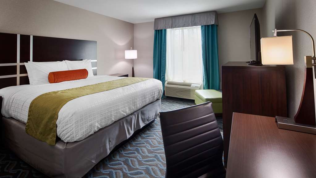Best Western Plus Hardeeville Inn & Suites - photo 13
