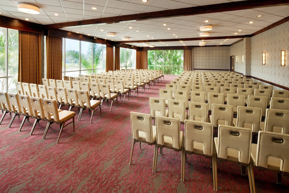 Sheraton La Jolla Hotel - photo 32