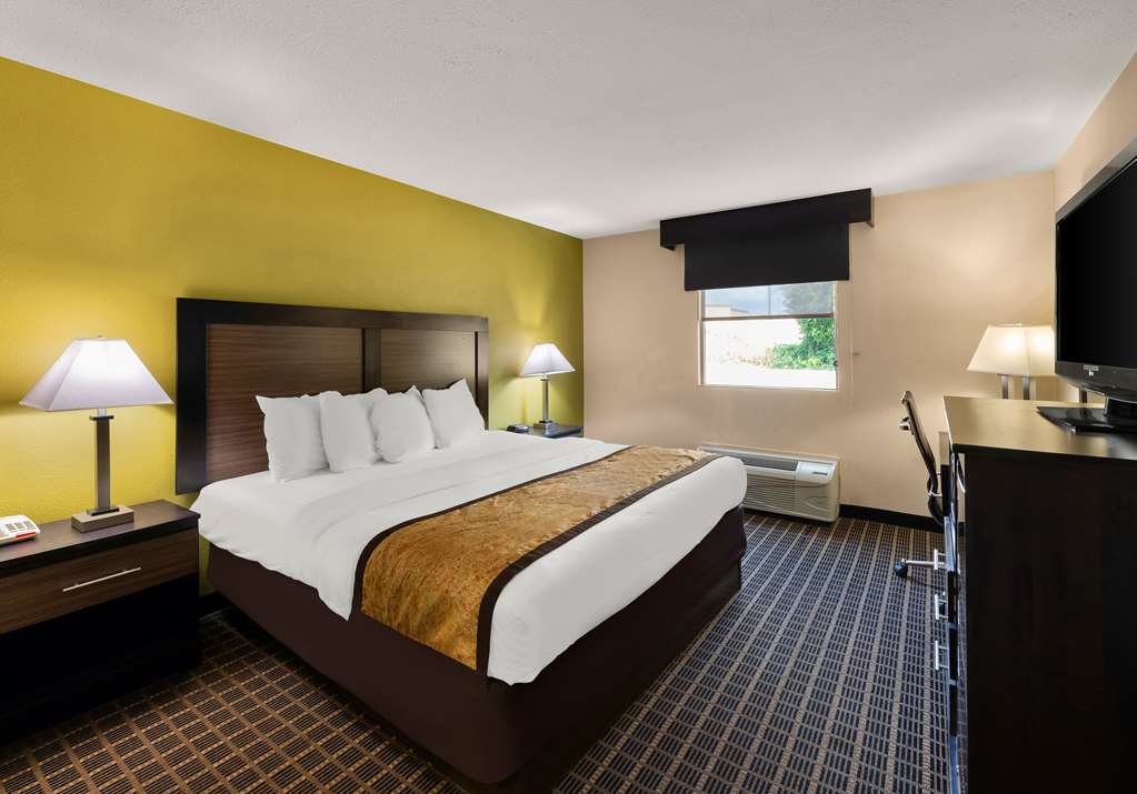Best Western Adena Inn - photo 22